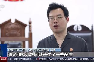 王霜微博：被前队友背后给了一手子吓得单刀没进，小王继续努力